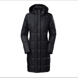 The North Face | Metropolis Parka | 2016 Collection | Size: Small | Color: Black